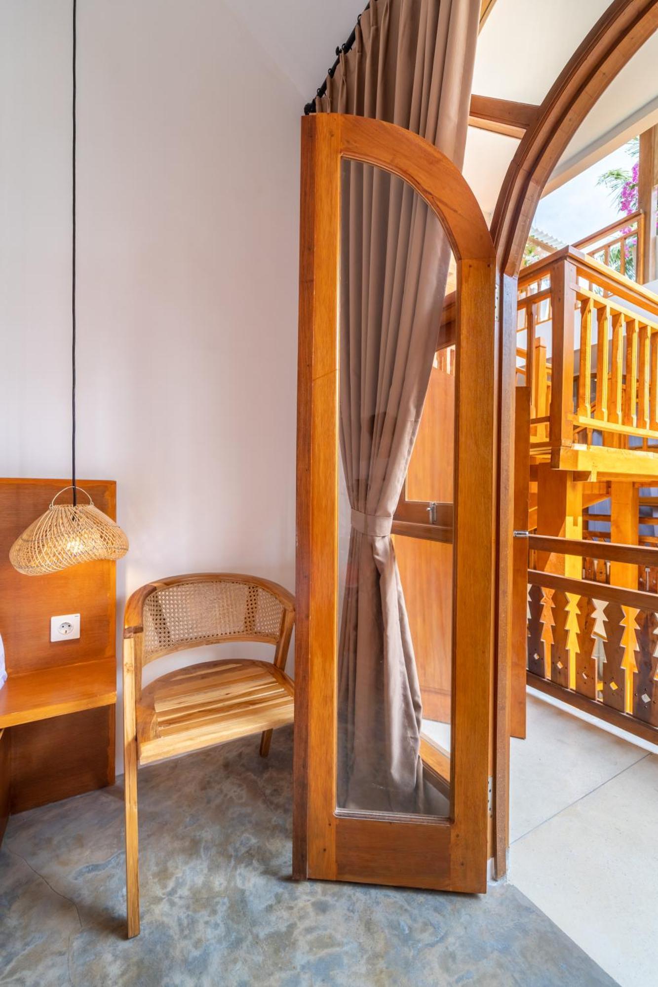 Yulaman Hotel Гілі-Траванган Номер фото