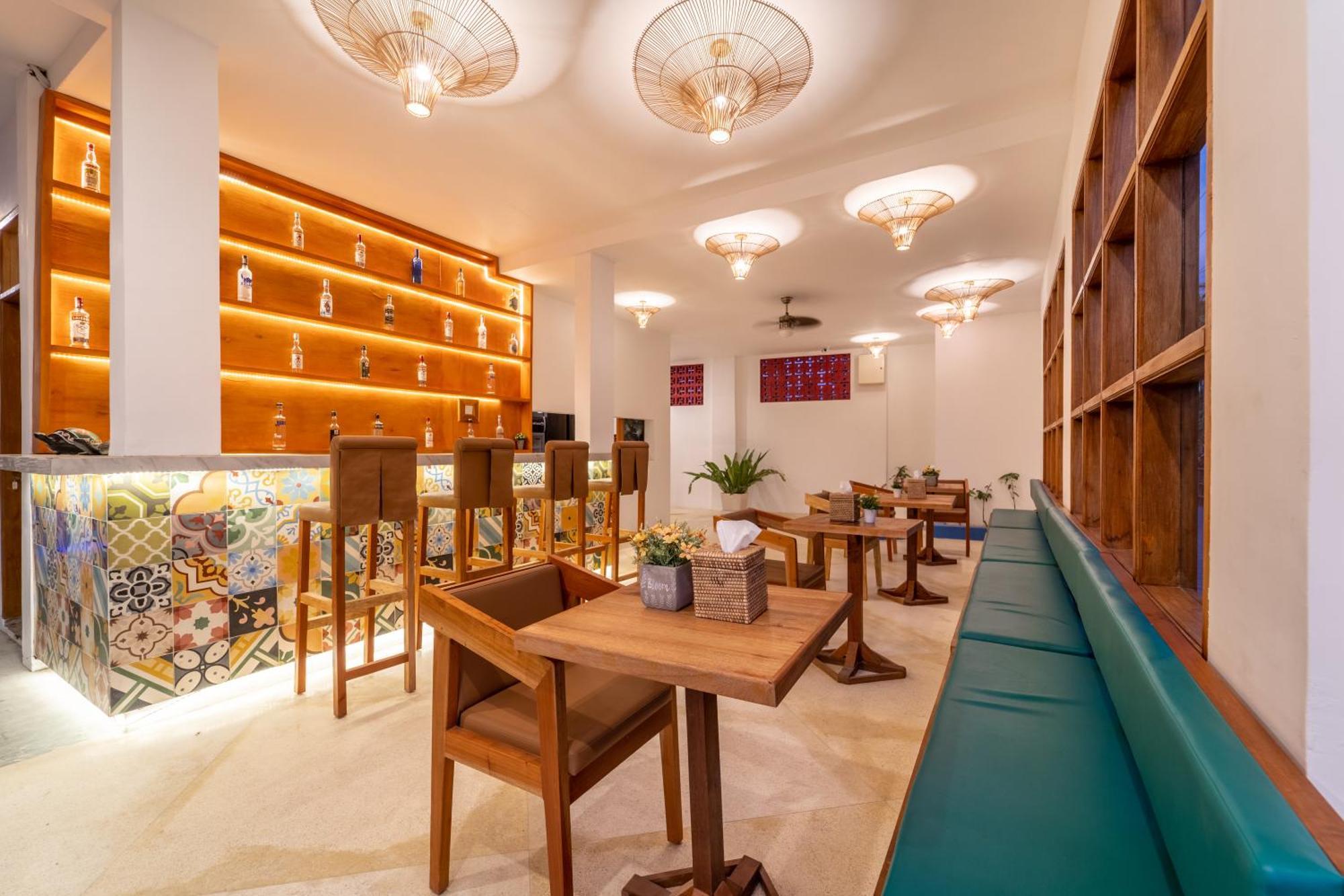 Yulaman Hotel Гілі-Траванган Екстер'єр фото