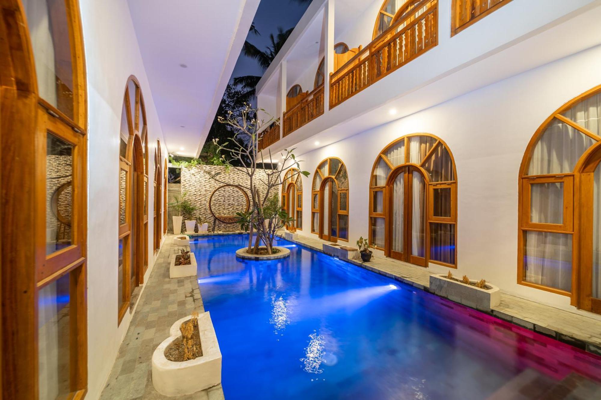 Yulaman Hotel Гілі-Траванган Екстер'єр фото